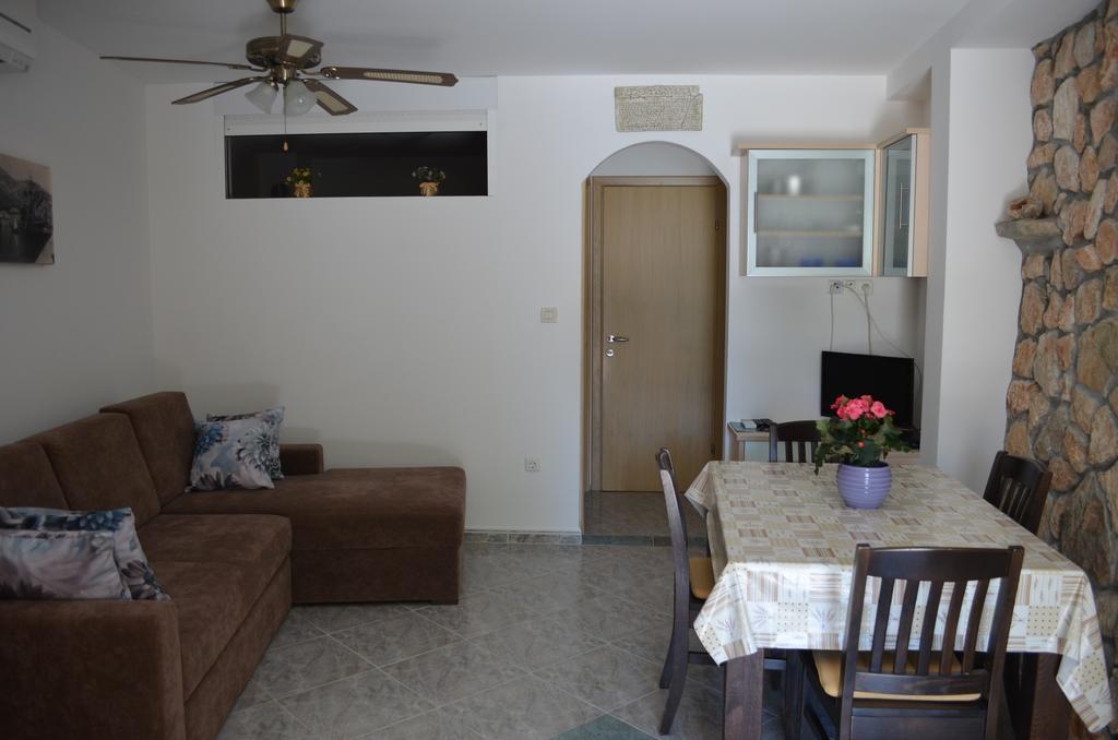 Apartments Lora Baška Exterior foto